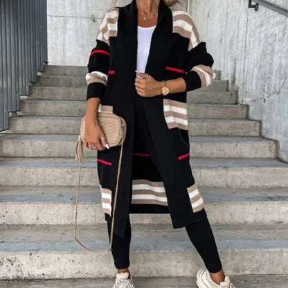 Elegant stribet cardigan: komfort og stil sikret 