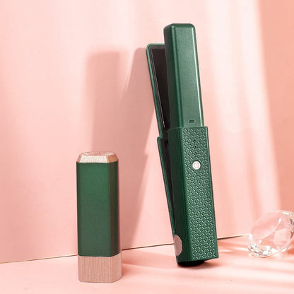 Plancha de Pelo Portátil: Elegancia y Estilo en Movimiento 